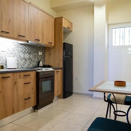 Dadee's Place Apartment